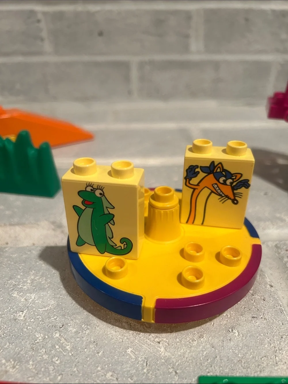 LEGO Duplo Retired 2004 Set 7332 Dora The Explorer & Boots Play at the Park